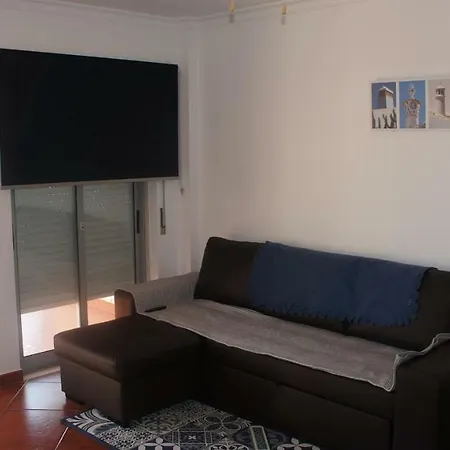 Holiday home Pool & Garden Oura Flat *