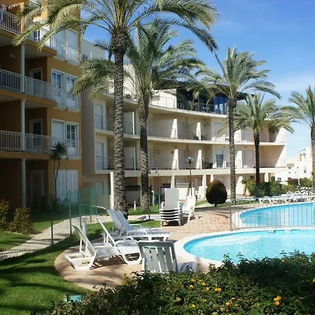 Pool & Garden Oura Flat Holiday home